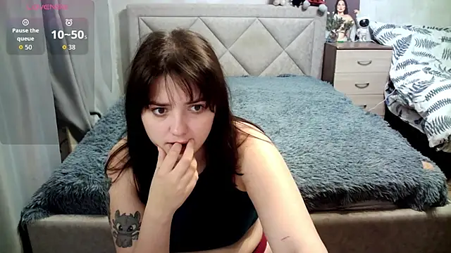 juliettkalen online show from September 2025 03:00:02 AM