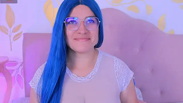 Snapshot of alix_bay chatting on September 2025 08:52:02 PM alix bay online show from September 2025 08:52:02 PM