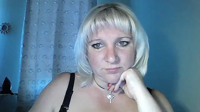 MeilomaWesa online show from September 2025 10:50:01 AM