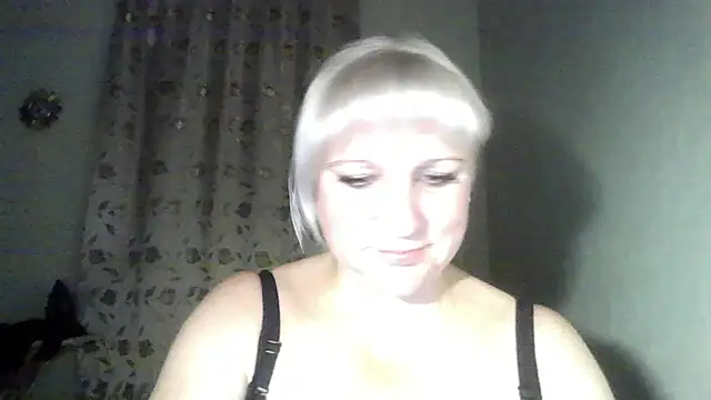 MeilomaWesa online show from October 2025 05:19:02 PM