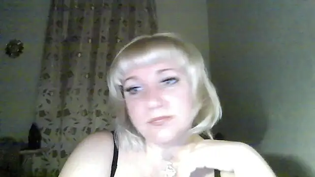 MeilomaWesa online show from February 2026 06:45:01 PM