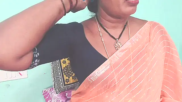 Snapshot of shrutitelugu69 chatting on July 2026 05:23:02 PM shrutitelugu69 online show from July 2026 05:23:02 PM