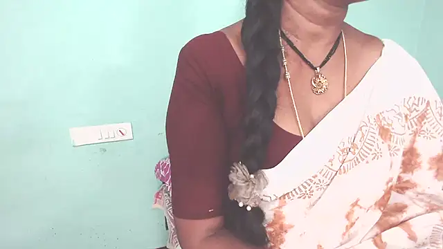 Snapshot of shrutitelugu69 chatting on July 2026 05:11:02 PM shrutitelugu69 online show from July 2026 05:11:02 PM