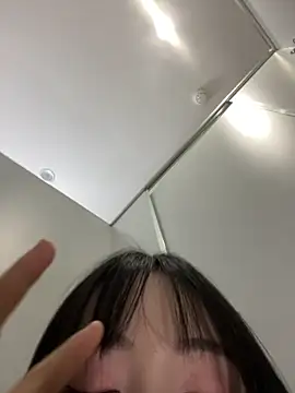 Asia-Lynn online show from May 2026 11:59:02 AM