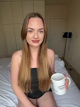 ElenaRebelle online show from April 2026 07:06:02 AM