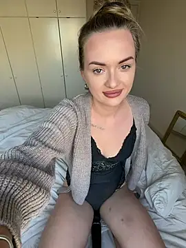 ElenaRebelle online show from May 2026 04:53:02 AM