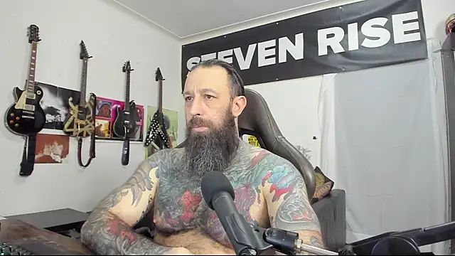 StevenRiseNYC online show from January 2025 01:49:01 PM