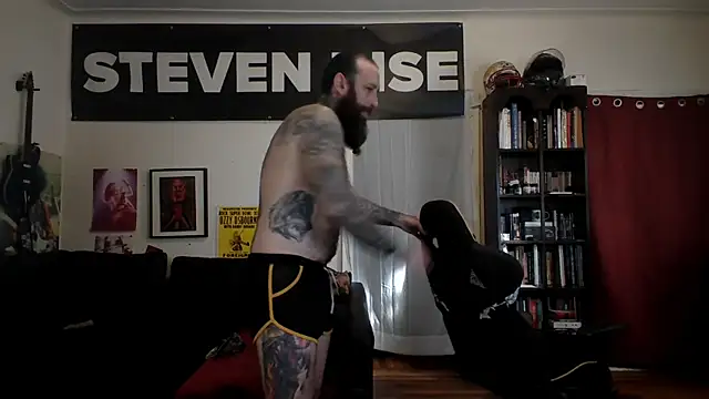 StevenRiseNYC online show from June 2026 10:19:02 PM
