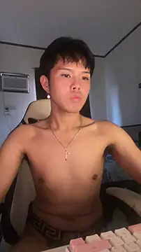 Snapshot of Plaxtique chatting on December 2025 09:16:02 AM Plaxtique online show from December 2025 09:16:02 AM