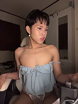 Snapshot of Plaxtique chatting on January 2026 07:27:02 PM Plaxtique online show from January 2026 07:27:02 PM