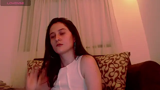 Snapshot of AlissonnFoxx chatting on February 2025 01:58:01 AM AlissonnFoxx online show from February 2025 01:58:01 AM