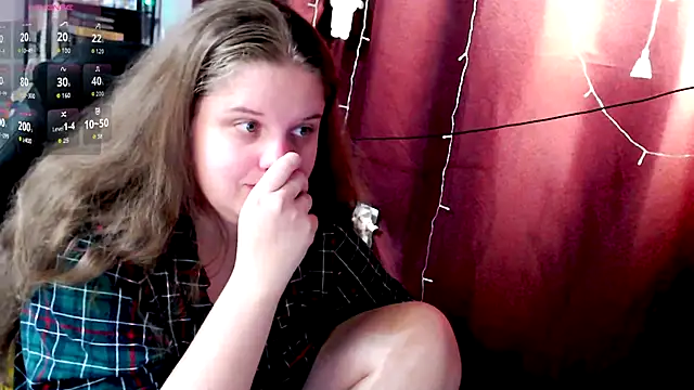 Snapshot of so_cute777 chatting on November 2025 09:48:02 PM so cute777 online show from November 2025 09:48:02 PM