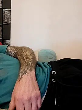 Snapshot of PIercingBoy38 chatting on October 2025 10:36:01 AM PIercingBoy38 online show from October 2025 10:36:01 AM