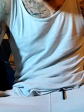 Snapshot of PIercingBoy38 chatting on October 2025 11:33:02 AM PIercingBoy38 online show from October 2025 11:33:02 AM