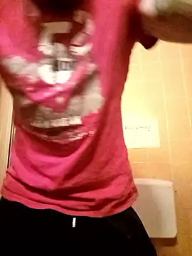 PIercingBoy38 online show from January 2026 04:21:02 PM