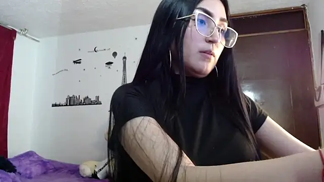 Tiffani Williams online show from March 2026 01:22:02 AM