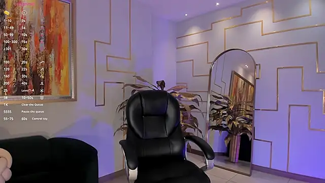 LizzHamilton   online show from February 2026 05:21:01 PM