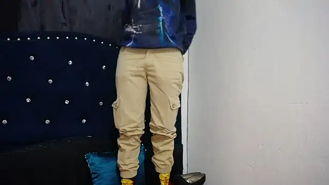 anyu1306 online show from March 2025 01:24:01 AM