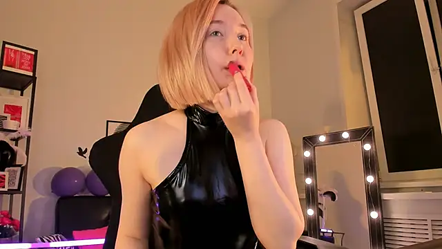 Snapshot of ReiYosimoto chatting on December 2024 02:41:02 PM ReiYosimoto online show from December 2024 02:41:02 PM
