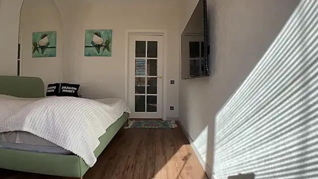 Snapshot of Aliceimhorny chatting on March 2025 07:09:02 AM Aliceimhorny online show from March 2025 07:09:02 AM