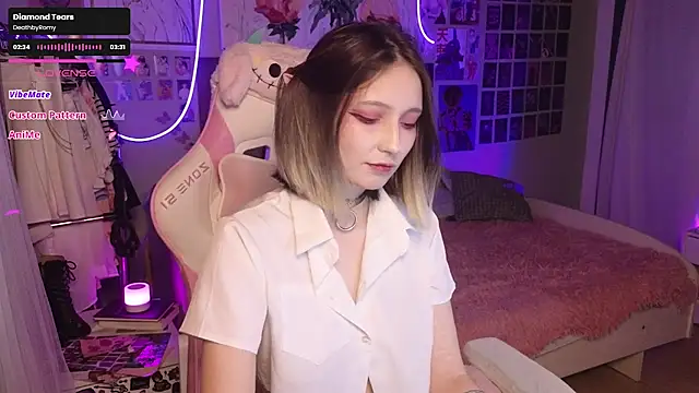 Evie Ro online show from October 2025 02:55:02 AM