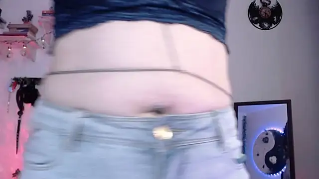 Eve Blue77 online show from October 2025 05:54:02 AM