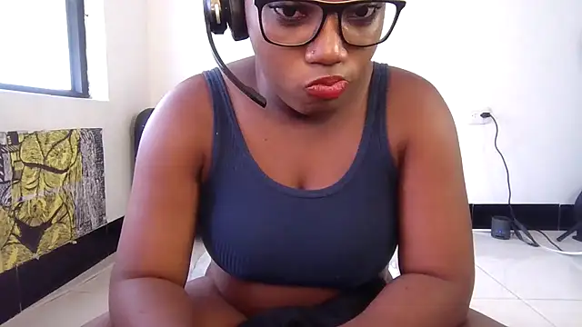 Ashaichious online show from November 2025 06:29:01 PM