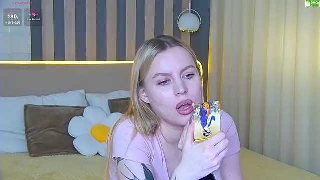 AmaliaBell online show from June 2026 01:12:02 PM
