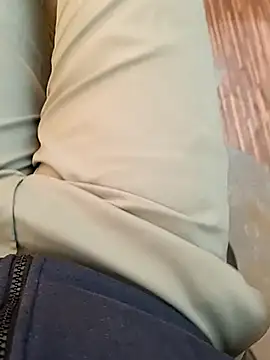 u wan me online show from January 2026 03:54:01 AM