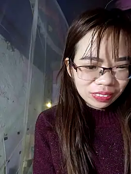   Mai-love19   online show from March 2025 11:31:02 PM