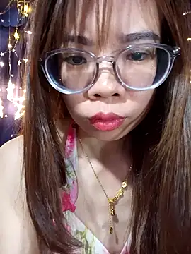 Snapshot of __Mai-love19__ chatting on March 2026 12:28:02 AM Mai-love19 online show from March 2026 12:28:02 AM