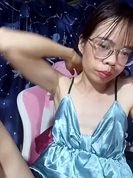 Snapshot of __Mai-love19__ chatting on April 2026 08:39:01 AM Mai-love19 online show from April 2026 08:39:01 AM