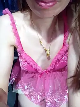 Snapshot of __Mai-love19__ chatting on May 2026 01:27:01 PM Mai-love19 online show from May 2026 01:27:01 PM