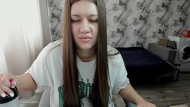 Lis Kollen online show from April 2026 05:56:01 AM