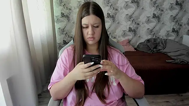 Lis Kollen online show from June 2026 12:22:01 PM