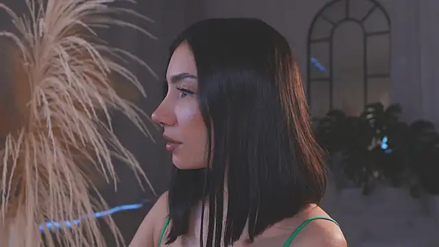 AmyArmstrong online show from November 2025 10:29:02 PM