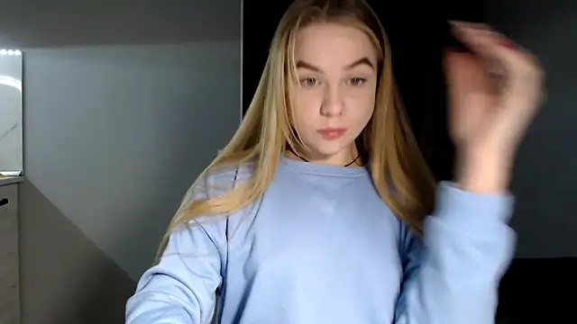 Snapshot of Sunbeam_ chatting on December 2024 10:19:01 PM Sunbeam online show from December 2024 10:19:01 PM