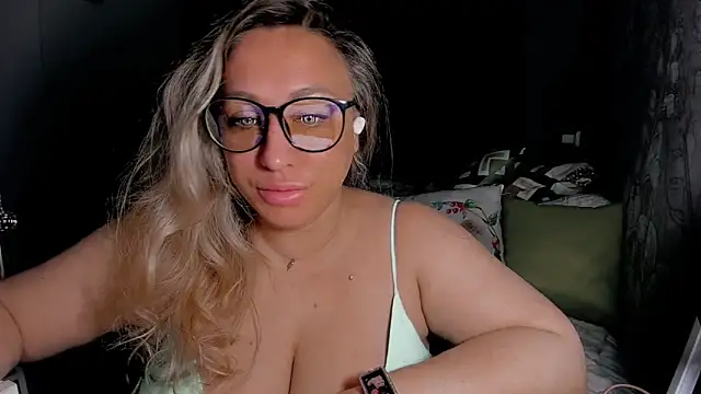 CumOnMy Tits online show from May 2026 12:52:02 AM