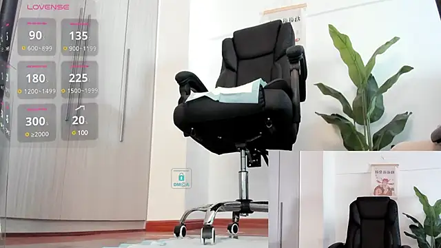 Snapshot of Oo_Kaixin_oO chatting on January 2025 02:30:01 AM Oo Kaixin oO online show from January 2025 02:30:01 AM