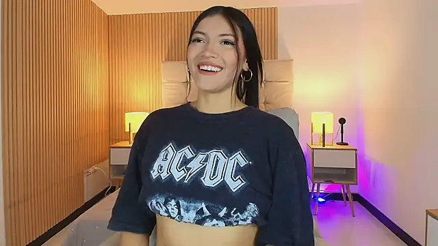 Baby Venuss online show from December 2025 03:33:01 AM