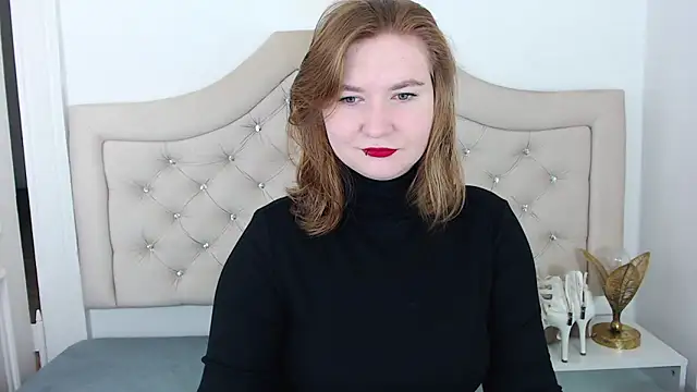 Snapshot of LaraDream chatting on December 2024 05:33:02 PM LaraDream online show from December 2024 05:33:02 PM