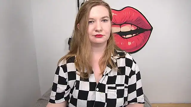 LaraDream online show from November 2025 03:01:01 PM