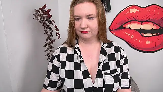 Snapshot of LaraDream chatting on February 2026 02:26:01 PM LaraDream online show from February 2026 02:26:01 PM