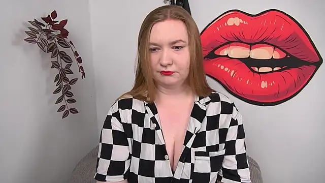 Snapshot of LaraDream chatting on March 2026 02:19:01 PM LaraDream online show from March 2026 02:19:01 PM