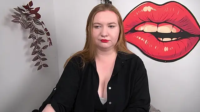 Snapshot of LaraDream chatting on March 2026 04:48:01 PM LaraDream online show from March 2026 04:48:01 PM