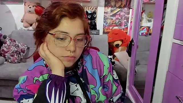 Snapshot of soficammy chatting on January 2025 03:54:01 AM soficammy online show from January 2025 03:54:01 AM