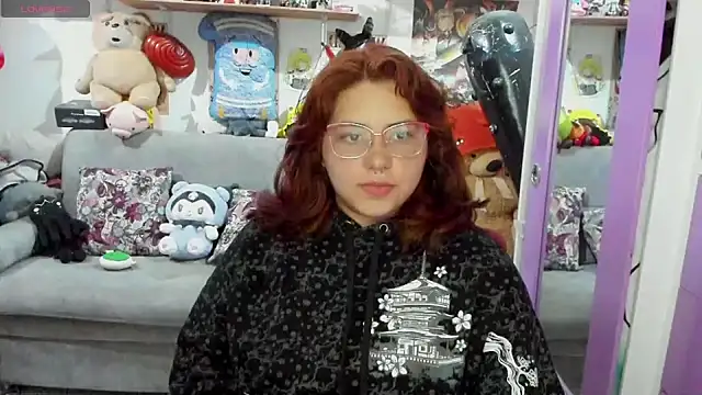Snapshot of soficammy chatting on January 2025 01:54:01 AM soficammy online show from January 2025 01:54:01 AM
