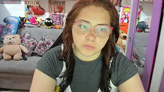 Snapshot of soficammy chatting on September 2025 09:04:02 PM soficammy online show from September 2025 09:04:02 PM