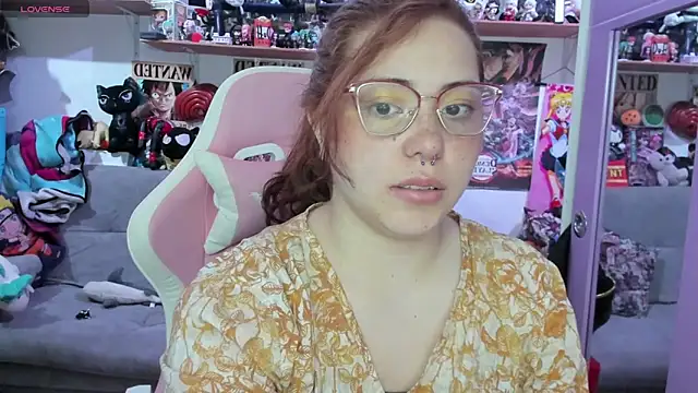 Snapshot of soficammy chatting on April 2026 09:01:02 PM soficammy online show from April 2026 09:01:02 PM