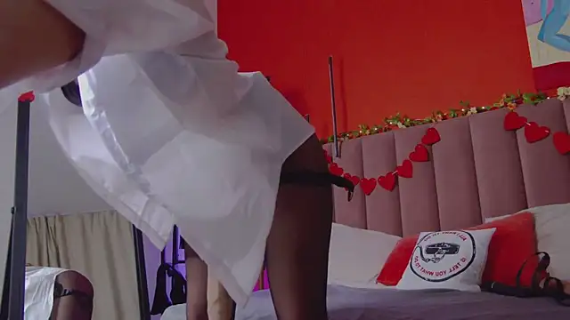 SweetySonya online show from February 2025 04:43:01 AM